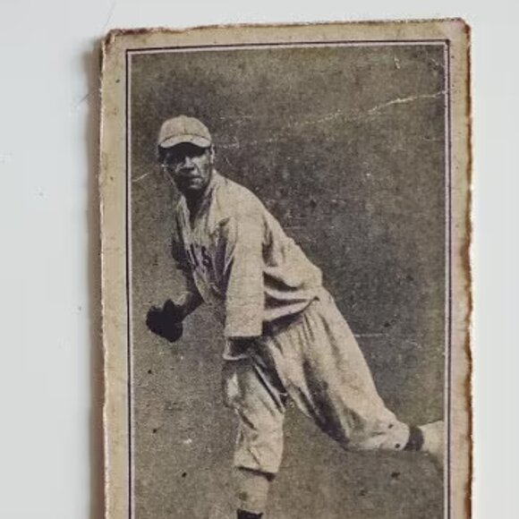 Babe Ruth 1916 M101-5 #151 custom aged Baseball card - Picture 1 of 3